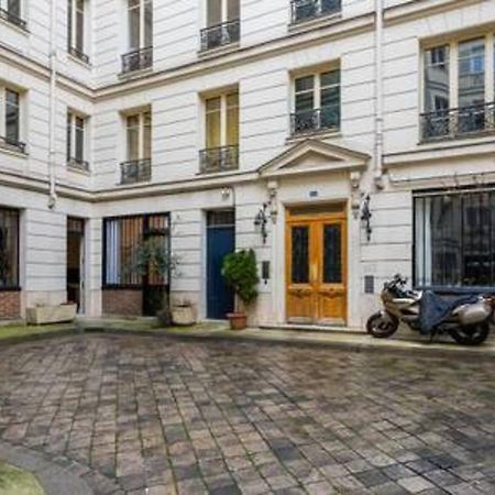 Cmg Temple / Republique Apartment Париж Екстериор снимка