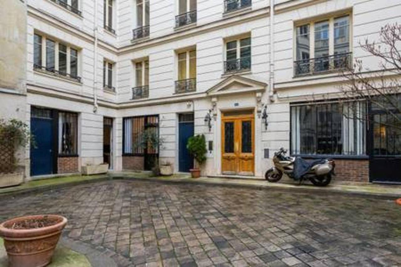 Cmg Temple / Republique Apartment Париж Екстериор снимка